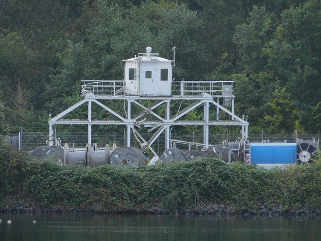 Die alte Schwebefähre auf dem Bauhof des WSA