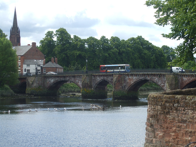 DSCF9660 Stagecoach in Chester bus crossing the River Dee