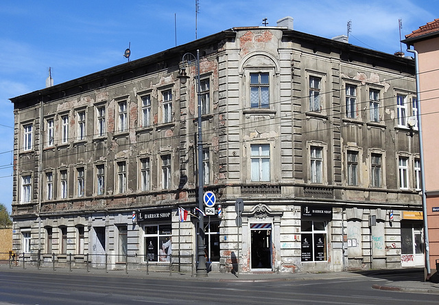 Wohnhaus in Bromberg, naturbelassen.