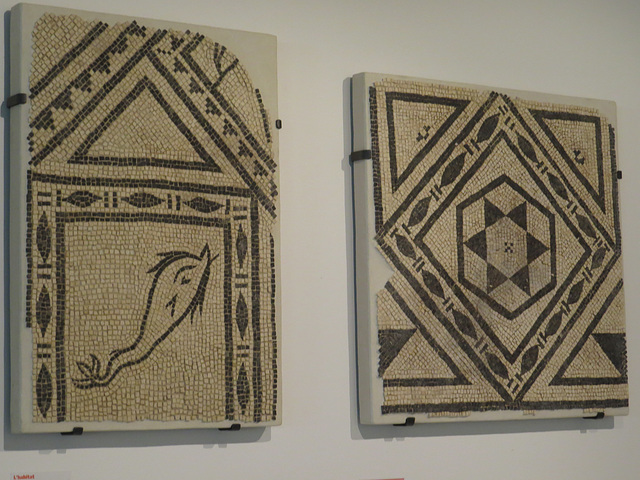 Musée d'Histoire de Marseille : mosaïques.