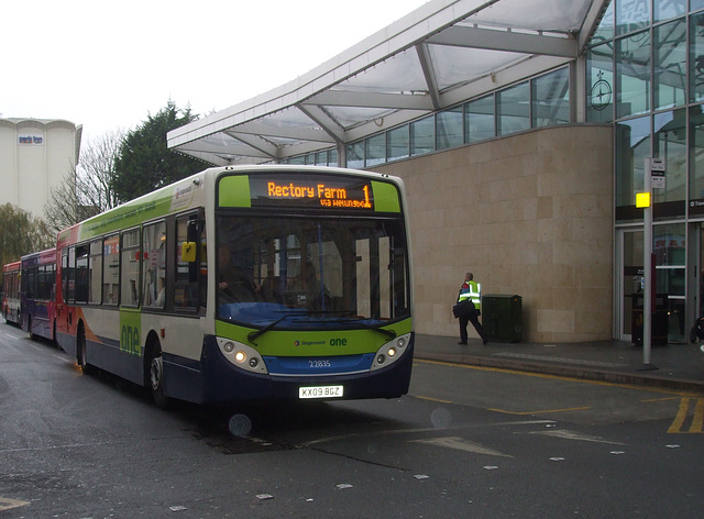 DSCF2136 Stagecoach Midlands 22835 (KX09 BGZ) in Northampton - 26 Nov 2015