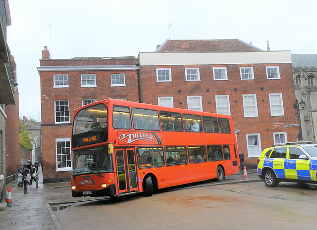 Mulleys YN04 UJT in Bury St. Edmunds - 23 Nov 2019 (P1060067)