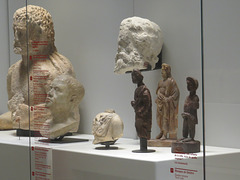 Musée d'Histoire de Marseille : statues.