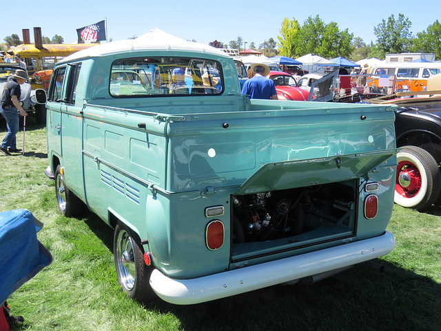 1968 Volkswagen Double Cab Pickup