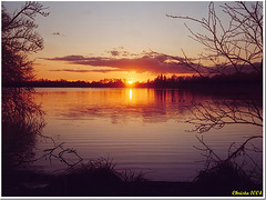 Quand le ciel et l'eau s'unissent dans une danse de couleurs... Quand le ciel et l'eau s'unissent dans une danse de couleurs...