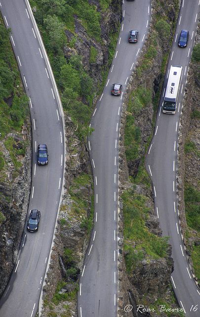 A closer look at the Trollstigen road