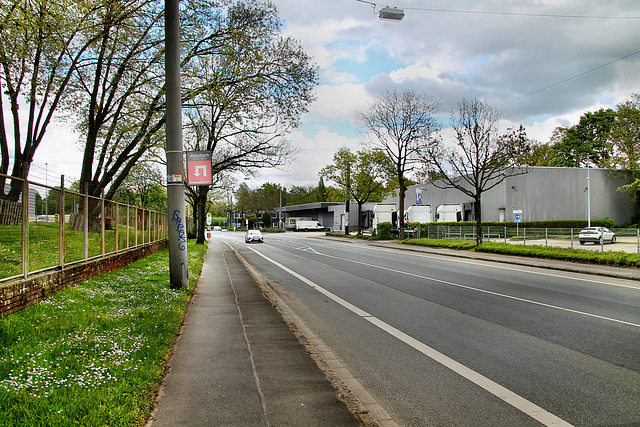 Harpener Hellweg (Bochum-Harpen) / 27.04.2024