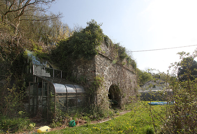 Kelly Road, Calstock