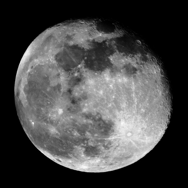 EOS 90D Peter Harriman 19 34 49 26969 waningFullMoon dpp