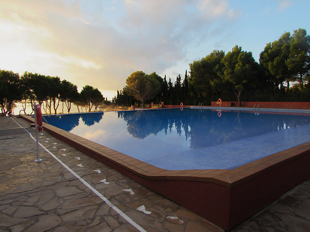 04-Piscine à debordement de 1300m2