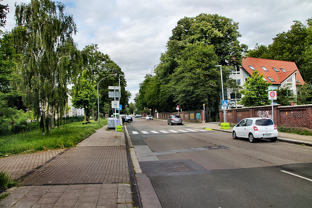 Schwanenbuschstraße (Essen-Huttrop) / 15.06.2024