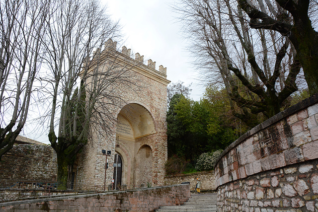 Italy, Assisi, Porta Nuova (New Gate)