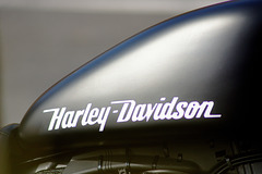 ... en Harley Davidson ...