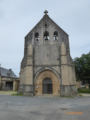 Eglise de SAINTE-ORSE  Dordogne
