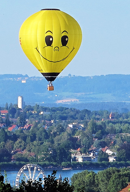 Was glotzt du?