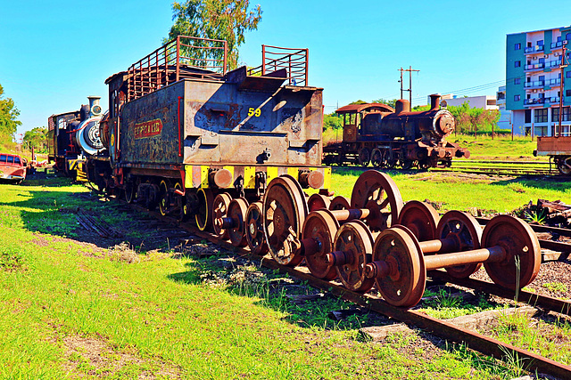 Velles locomotores a l'estació d'Encarnación-Paraguai