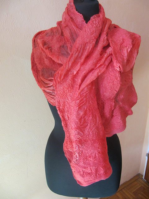 nuno-felted scarf (silk margelan)