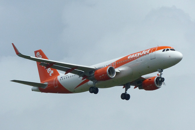 G-EZPL approaching Gatwick - 30 June 2016