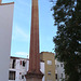 Valencia: vieja chimenea.