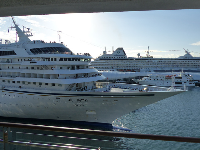 Asuka II arriving at Auckland (13) - 20 February 2015