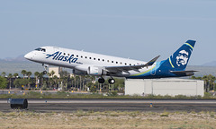 Alaska Airlines Embraer ERJ-175 N184SY