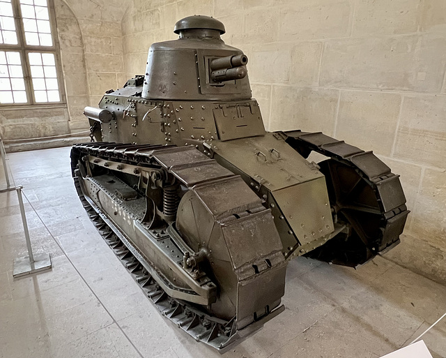 Paris 2024 – Invalides – 1917 Char Renault FT