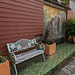 Banc fleuri et fresque / Fresco and flowery bench