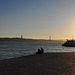 abends am Tejo bei Cais do Sodré - Lissabon (© Buelipix)