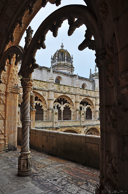 Mosteiro dos Jerónimos / Hieronymus-Kloster - Belem (© Buelipix)