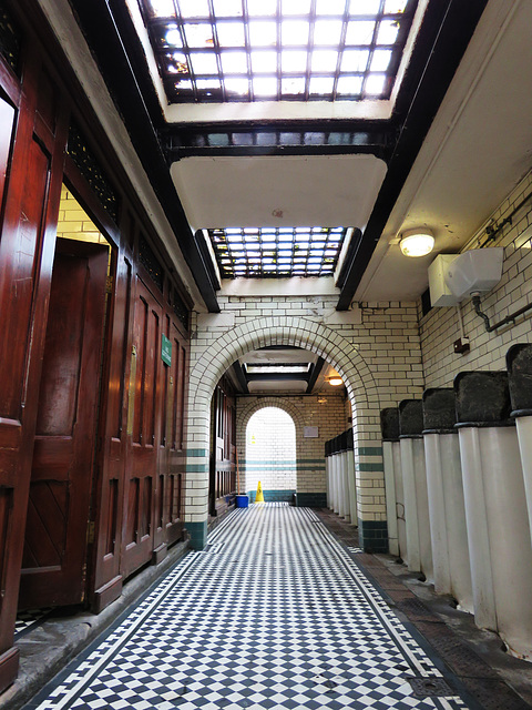 public loos, south hampstead, london