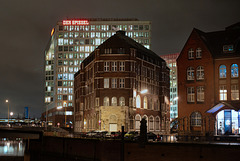 Beim Dovenfleet am Abend - Hamburg