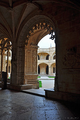 Mosteiro dos Jerónimos / Hieronymus-Kloster - Belem (© Buelipix)