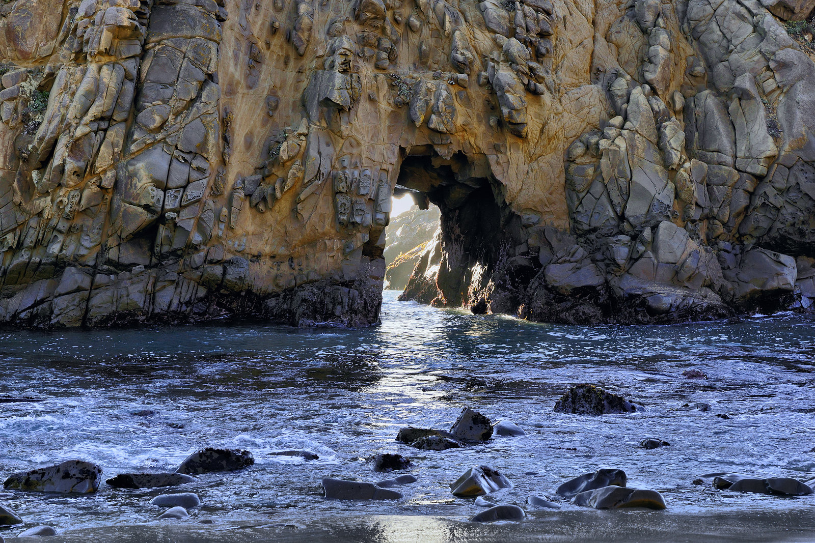 Minding the Gap – Pfeiffer State Beach, Monterey County, California