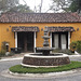 Portes et fontaine / Doors and fountain