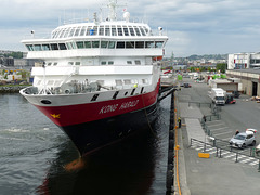 Careful Manoeuvering of MS Kong Harald into Trondheim Harbour