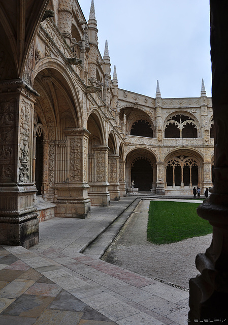 Mosteiro dos Jerónimos / Hieronymus-Kloster - Belem (© Buelipix)