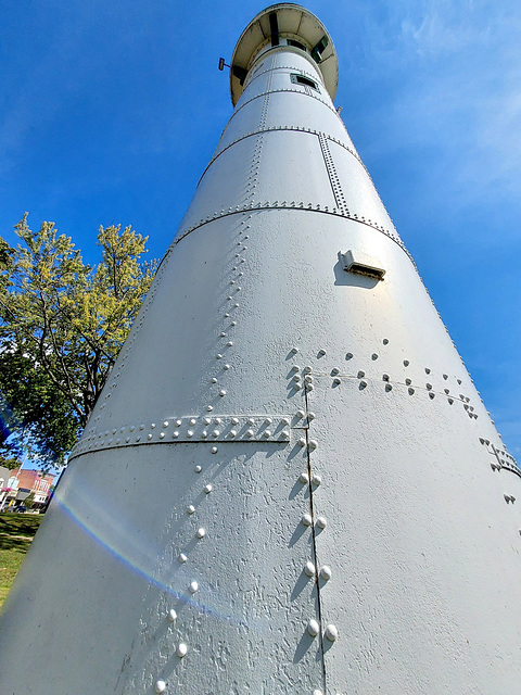 Feeling small under this lighthouse.