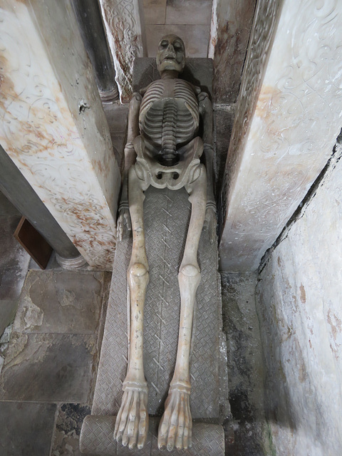 breedon on the hill church, leicestershire (98)skeleton under tomb of george shirley +1588, made by the roileys of burton on trent