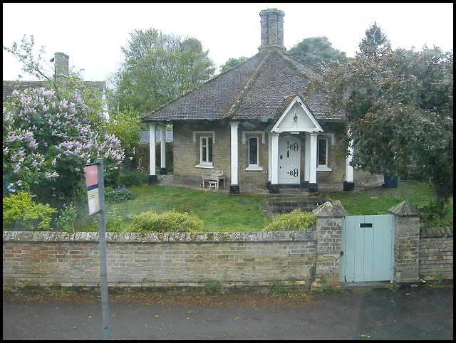 hexagonal bungalow