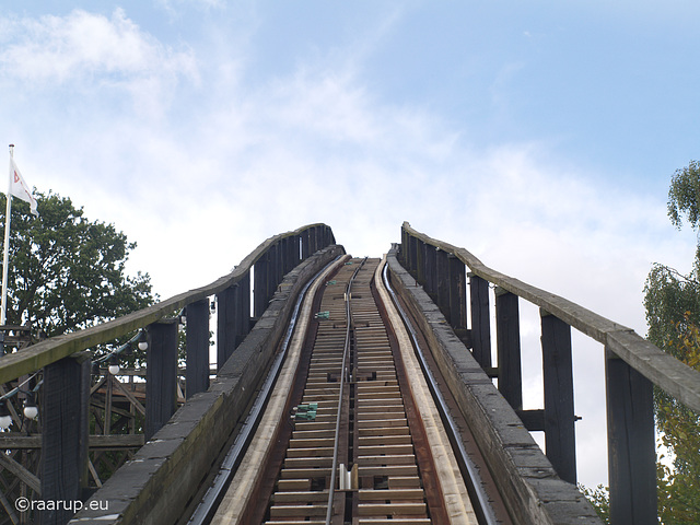 Roller coaster, Dyrehavsbakken, Cph, 4