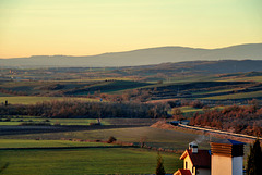 Puesta de sol en la llanada alavesa.