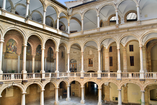 Normannenpalast Palermo Sizilien