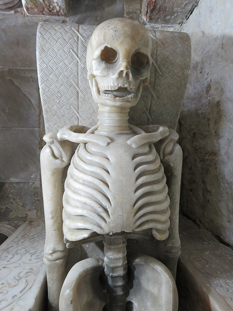 breedon on the hill church, leicestershire (101)skeleton under tomb of george shirley +1588, made by the roileys of burton on trent