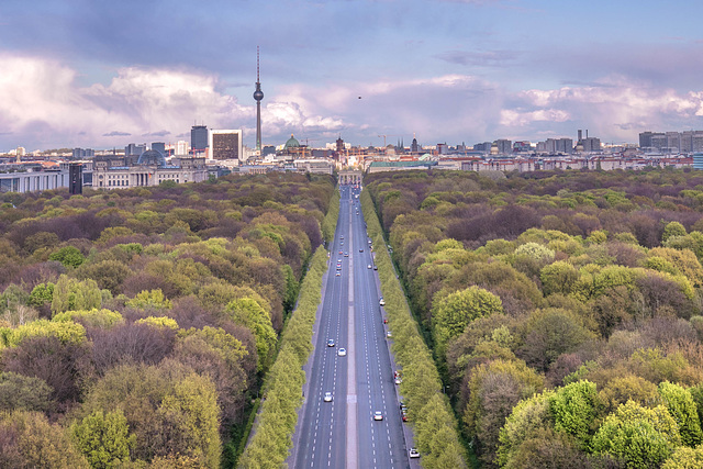 Geradeaus - straigt ahead - Berlin