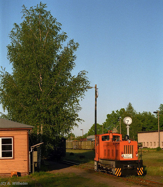BÖ0004001