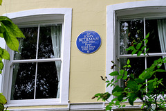 IMG 2694-001-John Betjeman Plaque