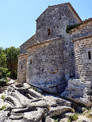 Saint-Pantaléon - near Gordes