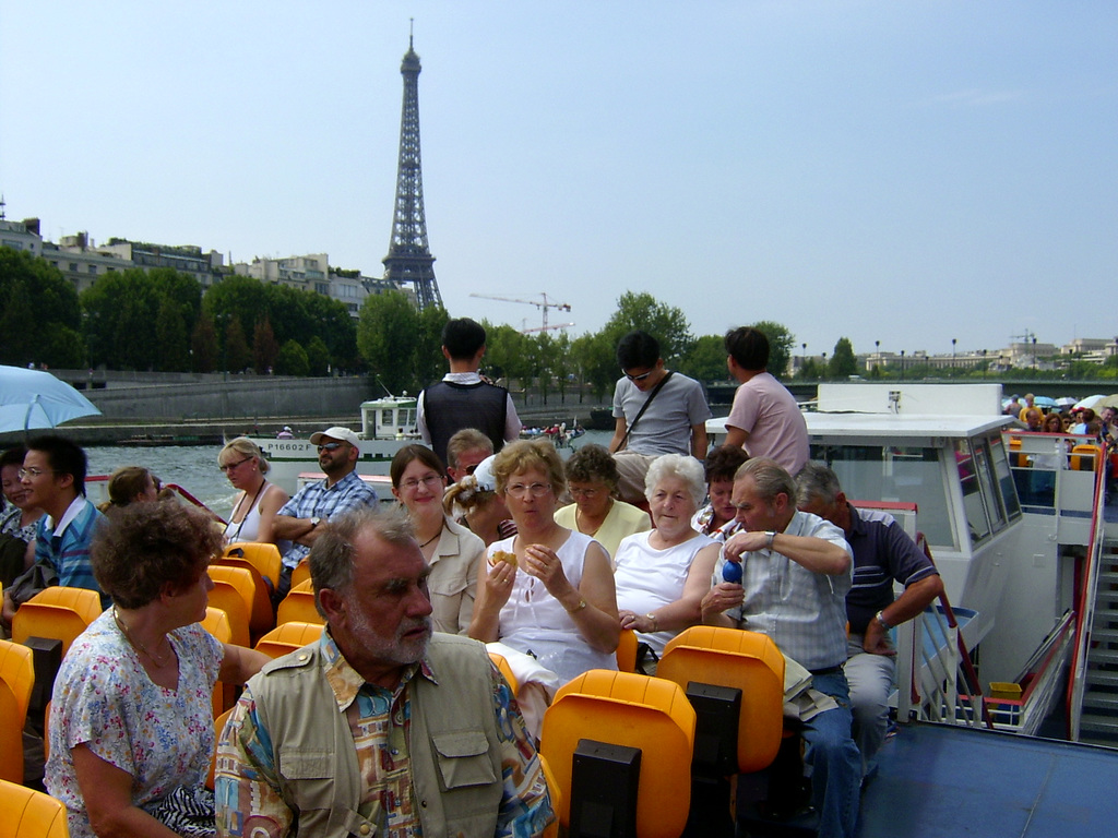 Bootsfahrt auf der Seine