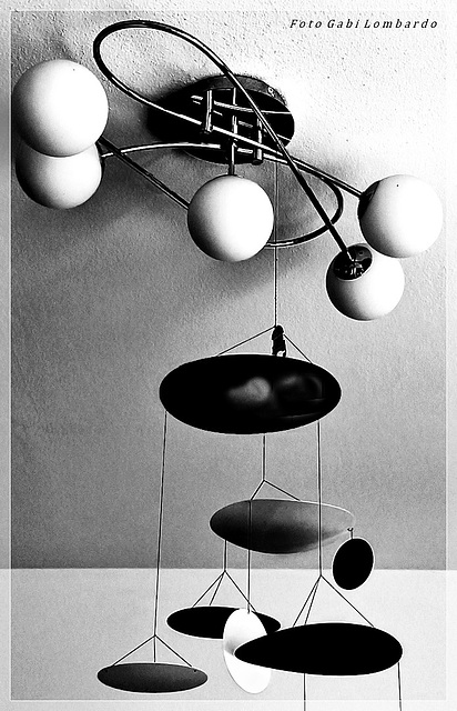 a stylisc light fixture