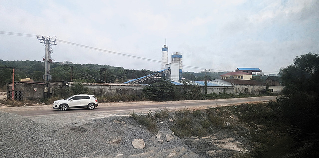 Depuis le train en sortant de Sihanoukville / From the train leaving Sihanoukville